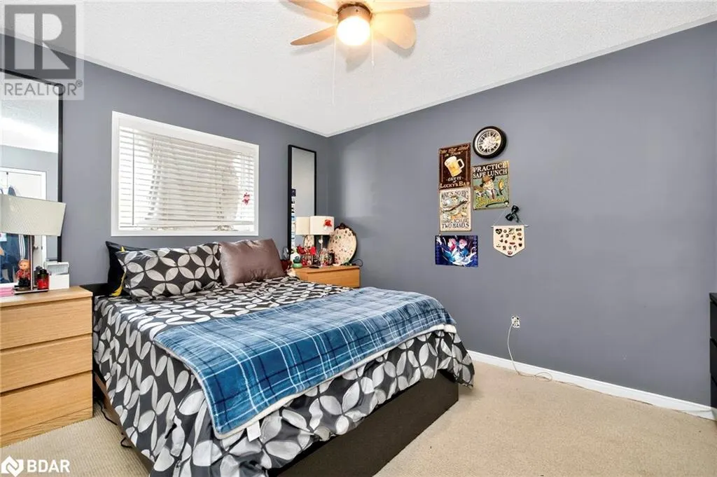 7 BANINGTON Crescent