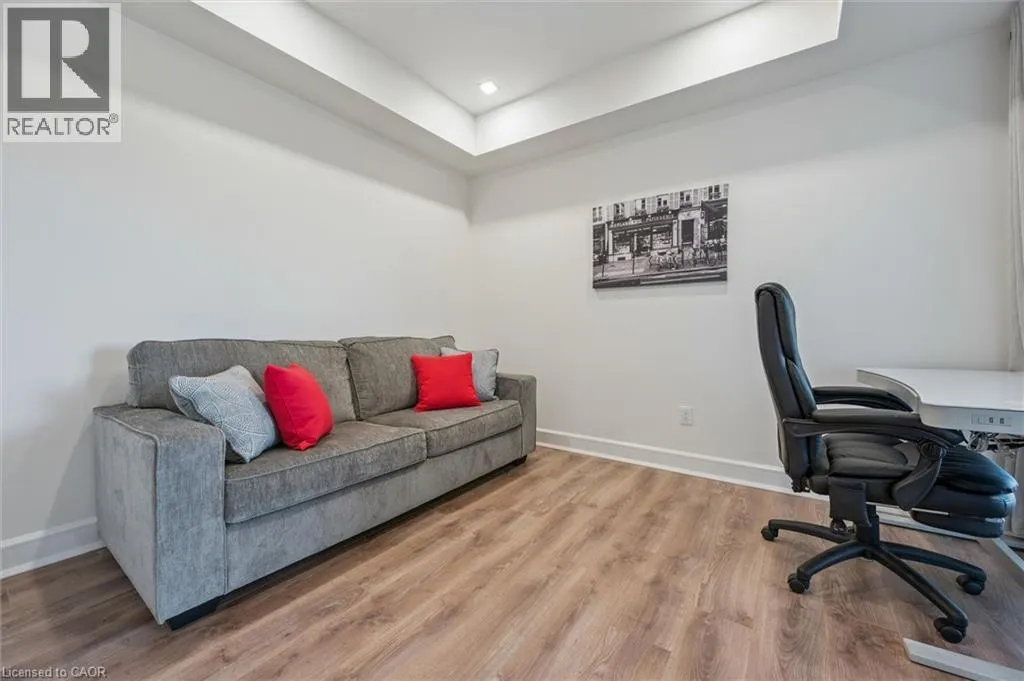 251 NORTHFIELD Drive E Unit# 609, #609