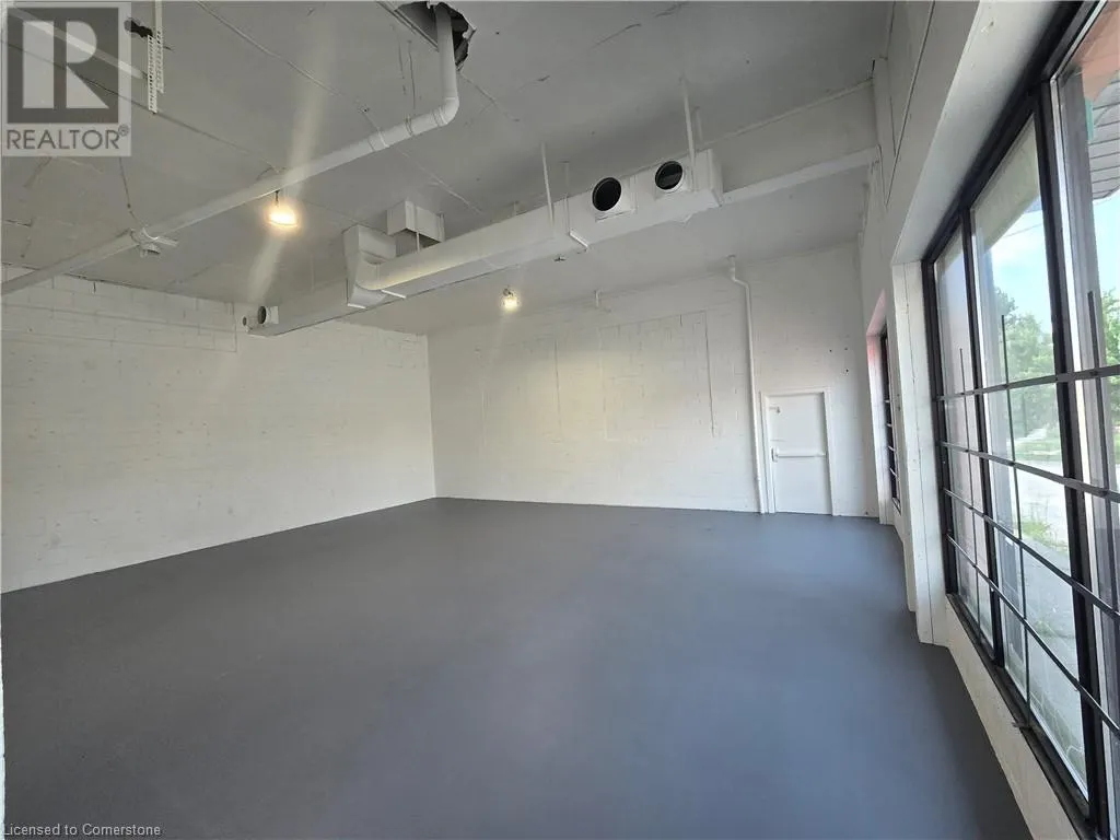 693 HAMILTON Road