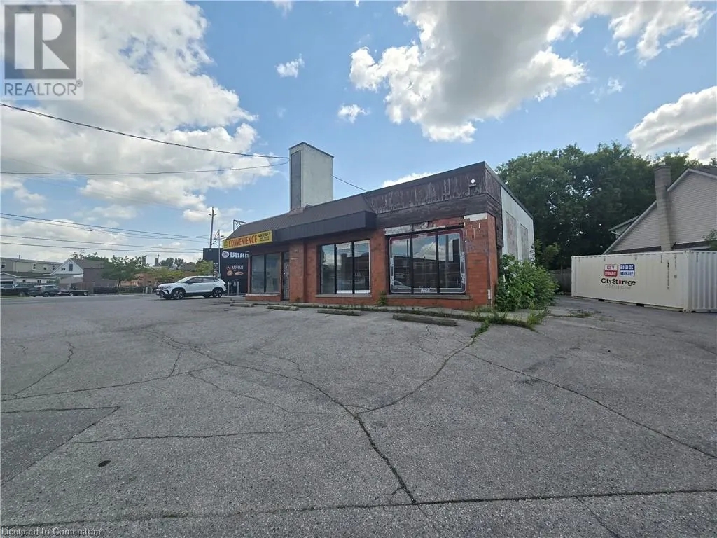 693 HAMILTON Road