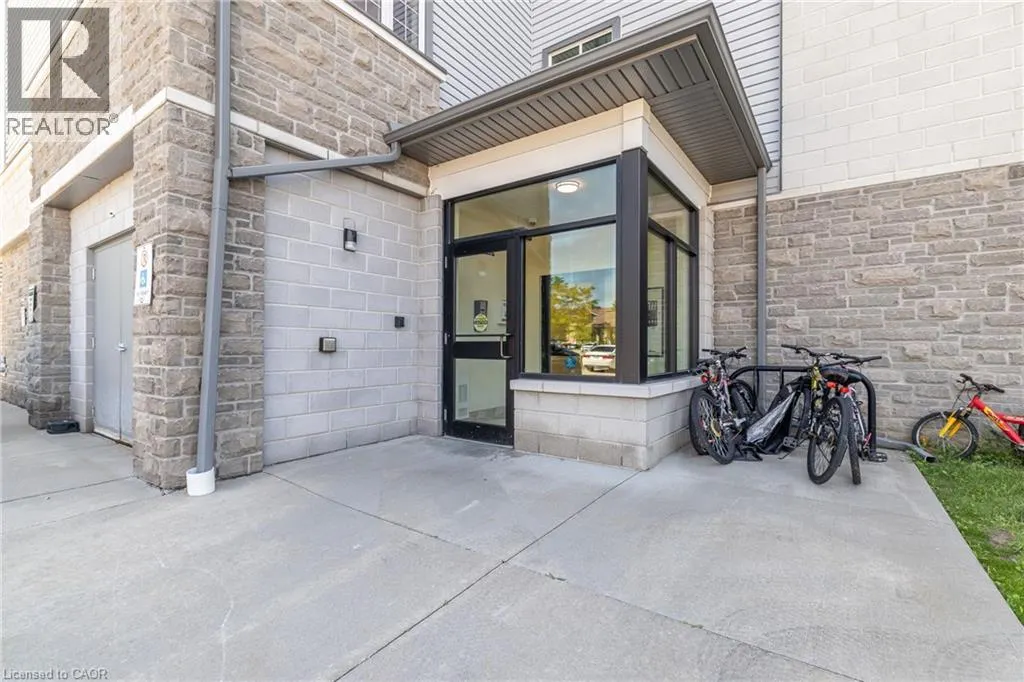 64 FREDERICK Drive Unit# 4, #4