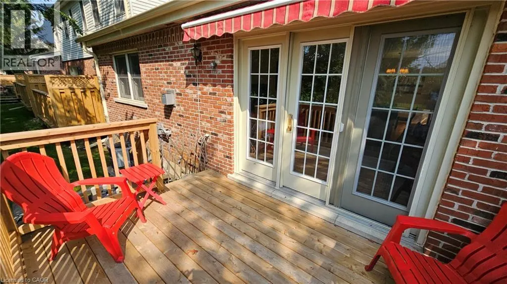 42 DONLY Drive S Unit# 11, #11