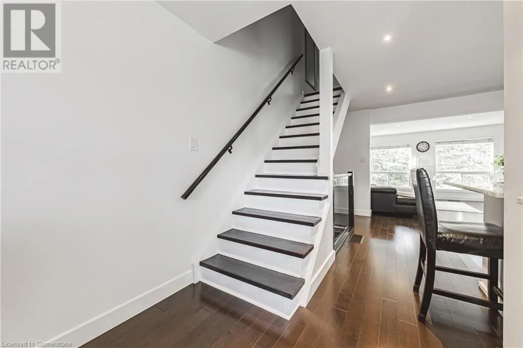 1155 PARAMOUNT Drive Unit# 26, #26
