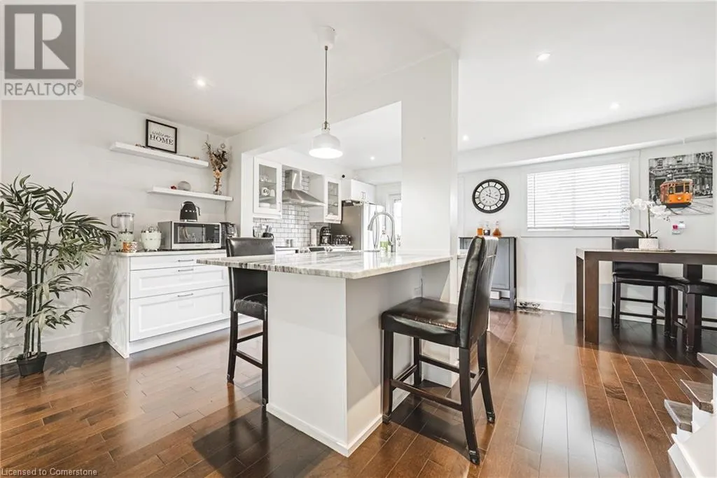 1155 PARAMOUNT Drive Unit# 26, #26