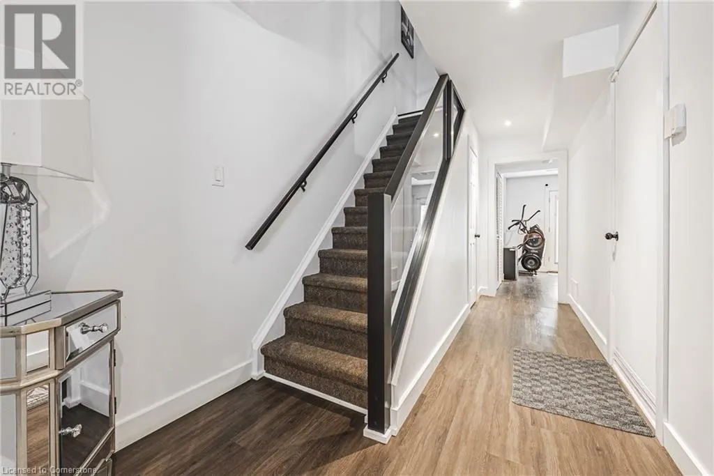 1155 PARAMOUNT Drive Unit# 26, #26