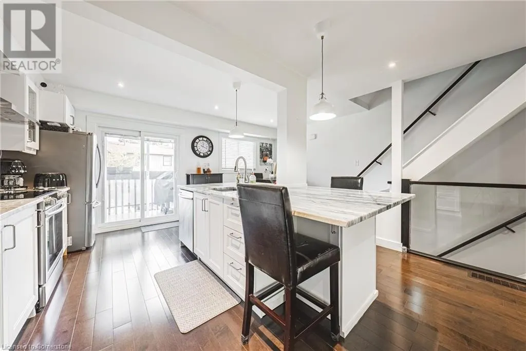 1155 PARAMOUNT Drive Unit# 26, #26