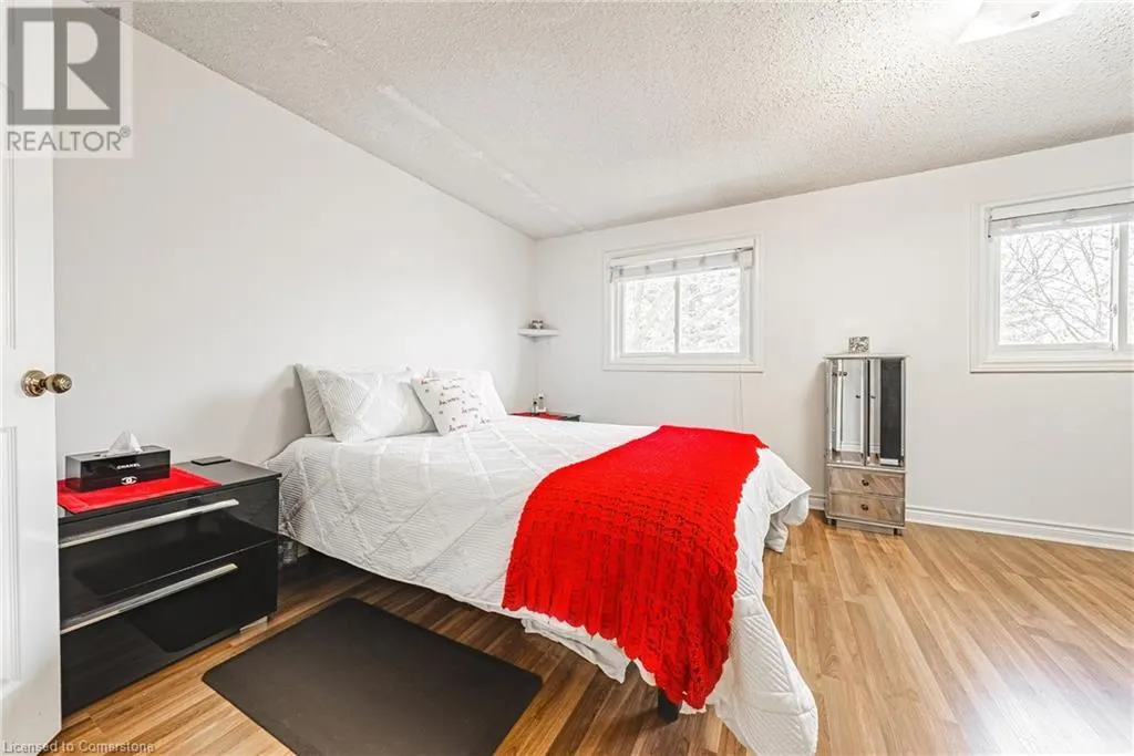 1155 PARAMOUNT Drive Unit# 26, #26