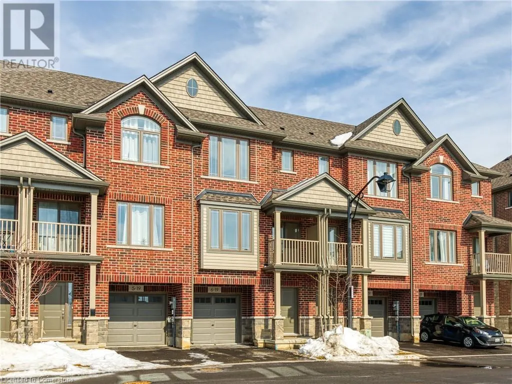 19 PICARDY Drive Unit# 6, #6