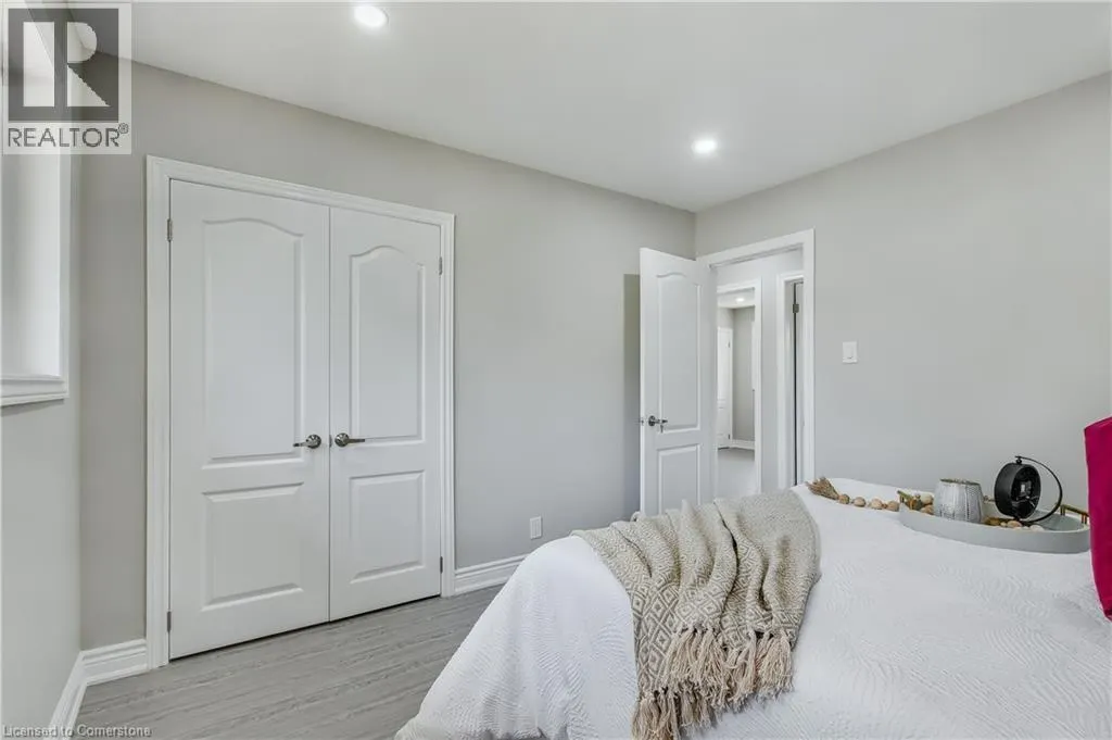 259 GREENFIELD Avenue