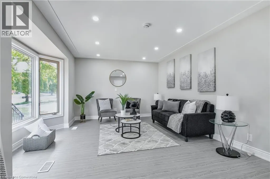 259 GREENFIELD Avenue