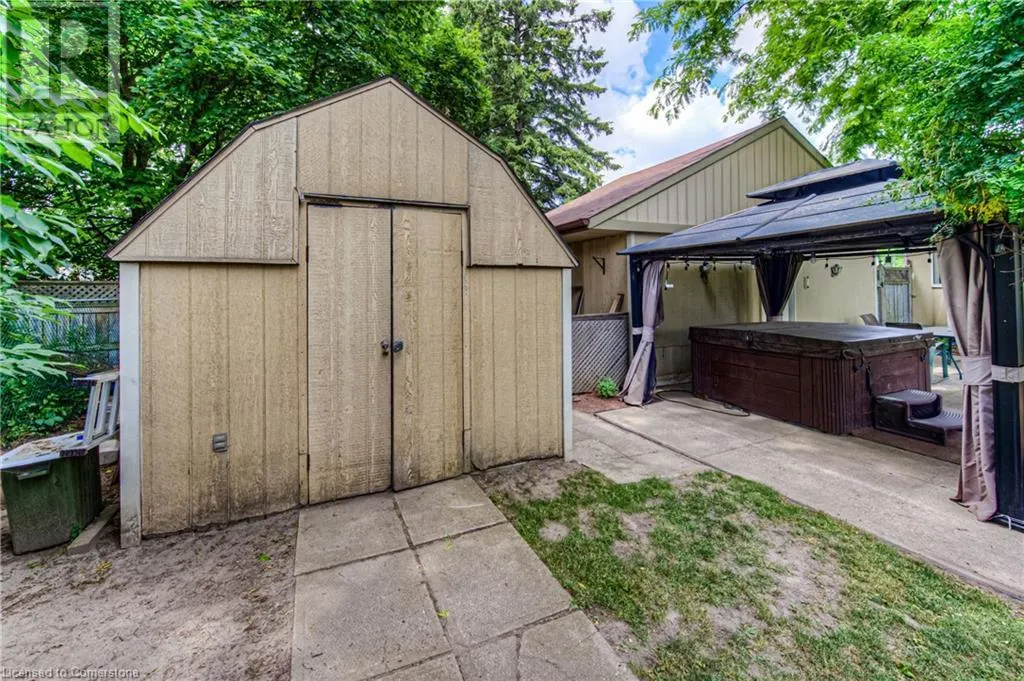 47 BELLEVIEW Avenue