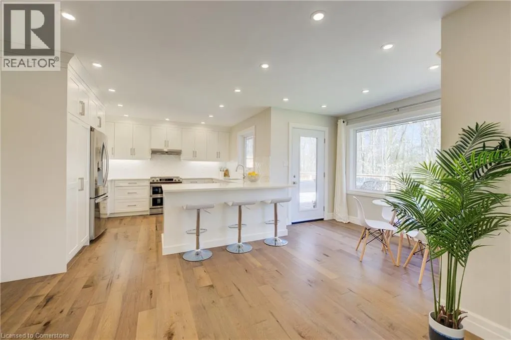 439 NORTHLAKE Drive