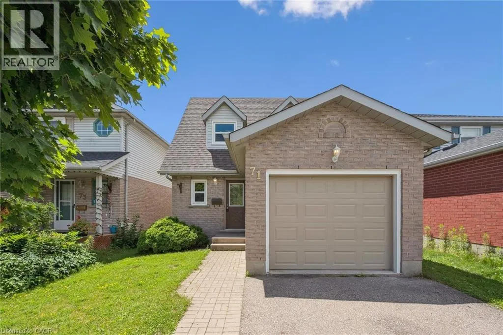 71 MOSS Place