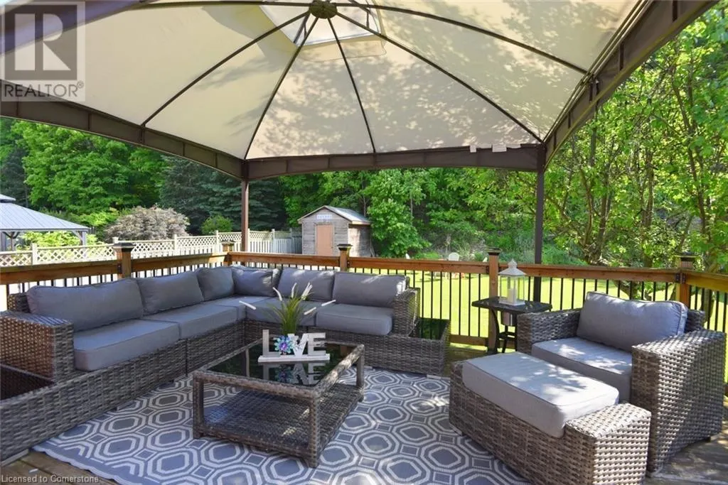 72 MAPLE Drive