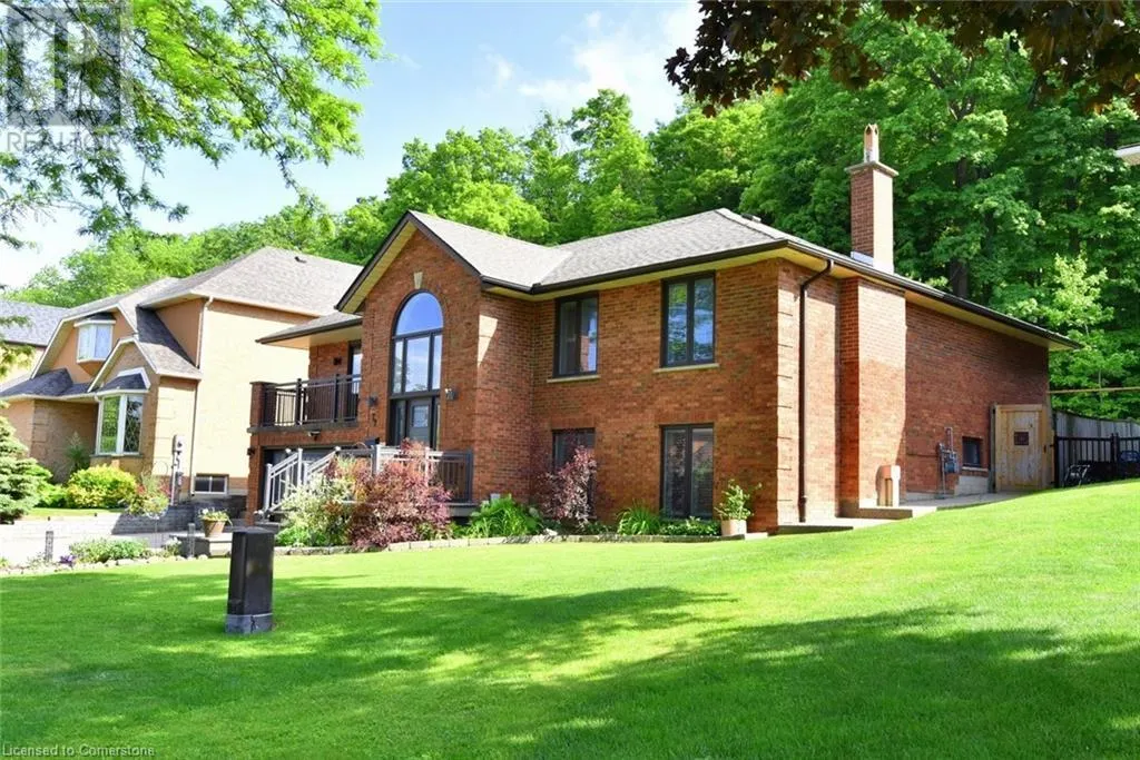 72 MAPLE Drive