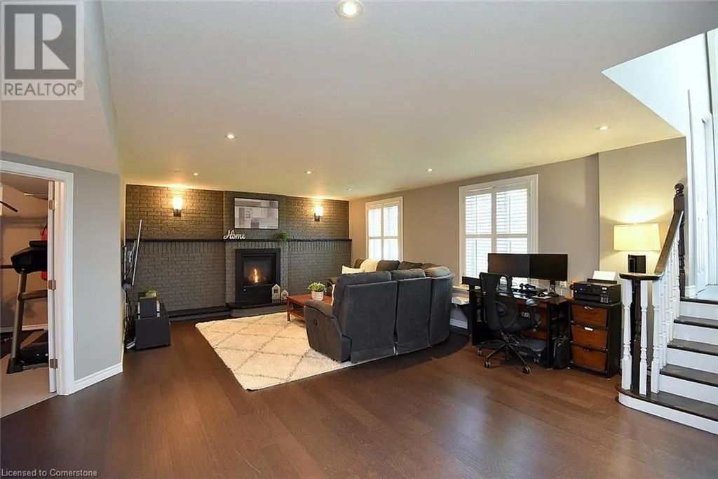 72 MAPLE Drive