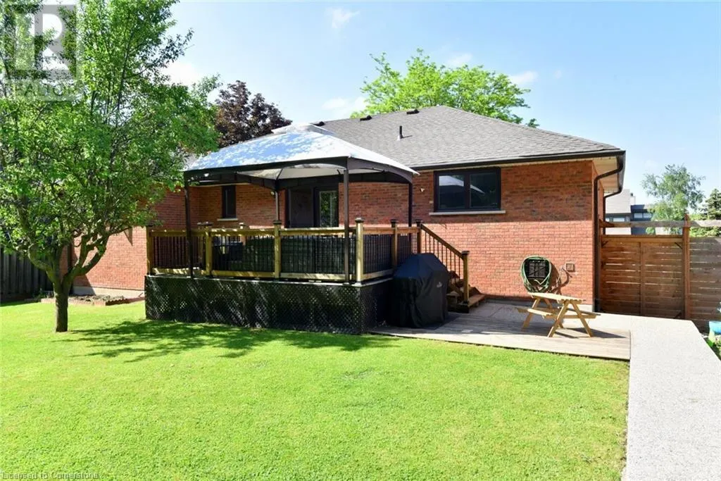 72 MAPLE Drive