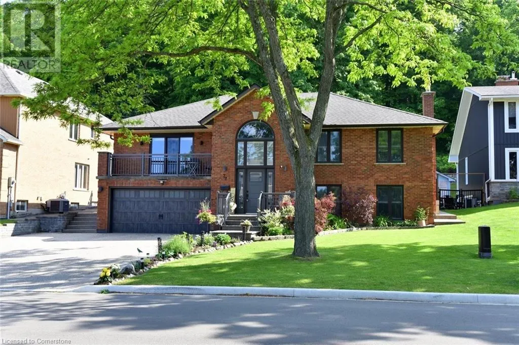 72 MAPLE Drive