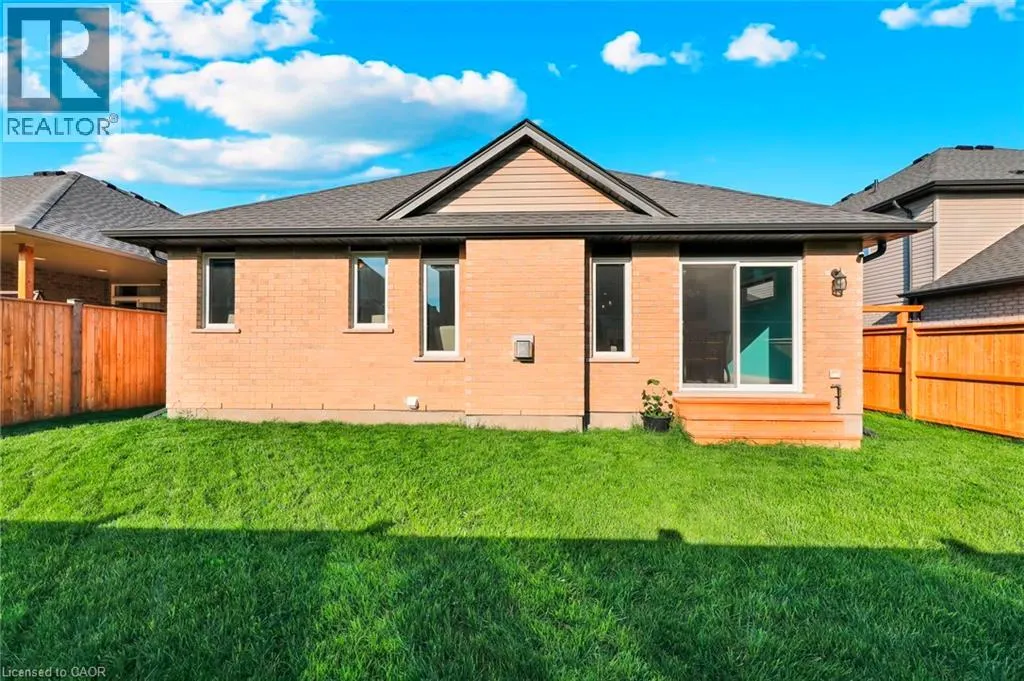 7 CURREN Crescent
