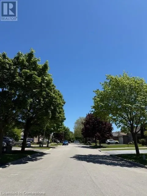 54 MERRITT Crescent