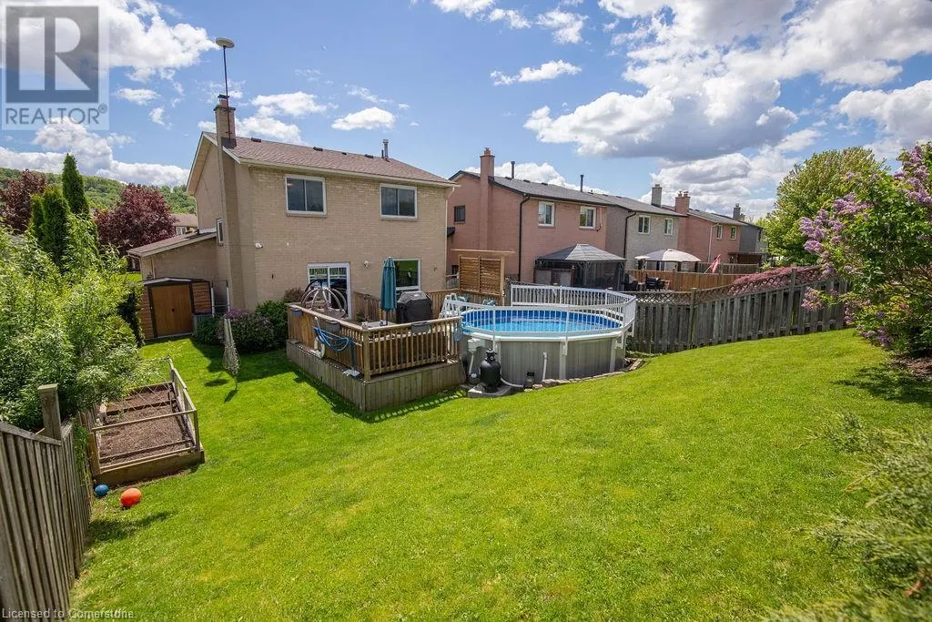 54 MERRITT Crescent