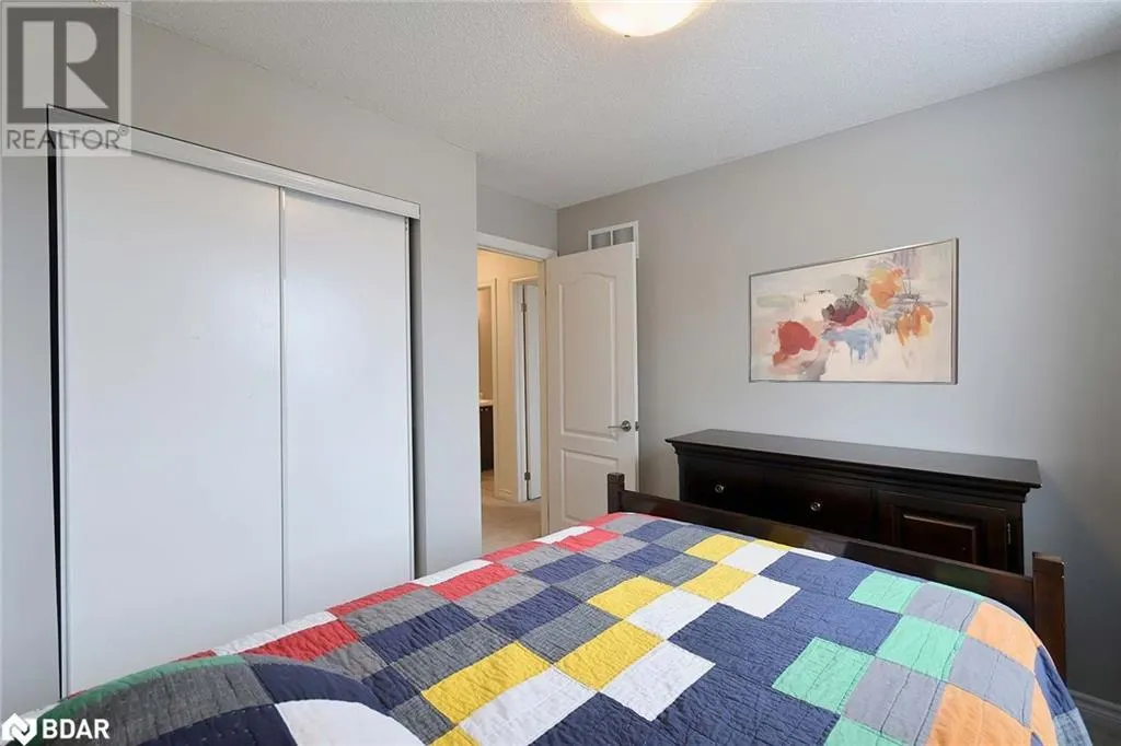 57 FERNDALE Drive S Unit# 7, #7