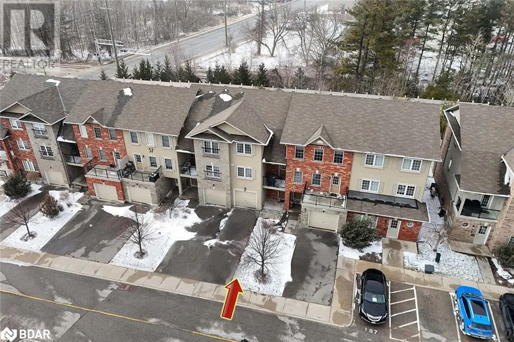 57 FERNDALE Drive S Unit# 7, #7