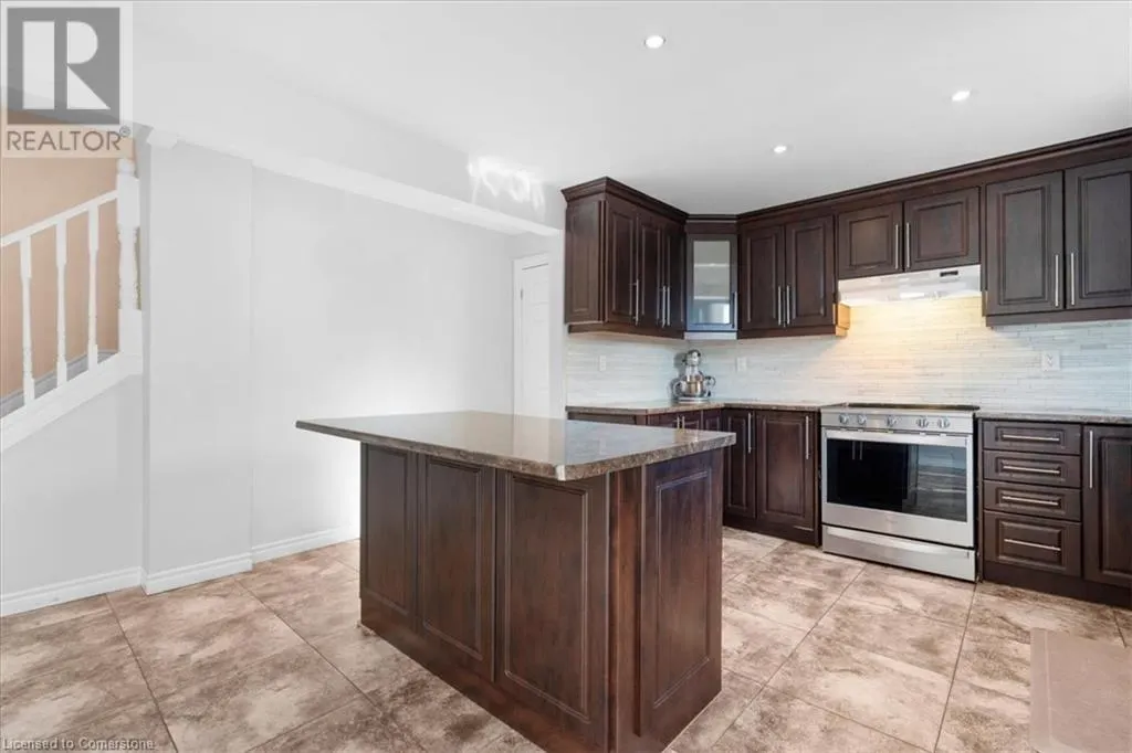 233 NORMANHURST Avenue