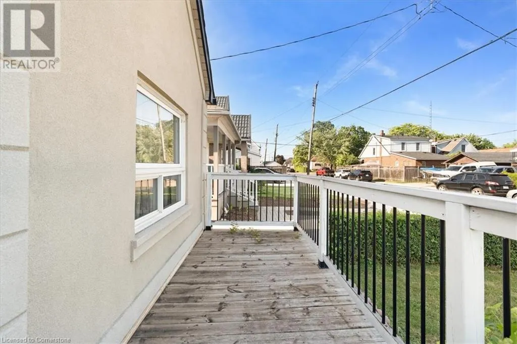 233 NORMANHURST Avenue