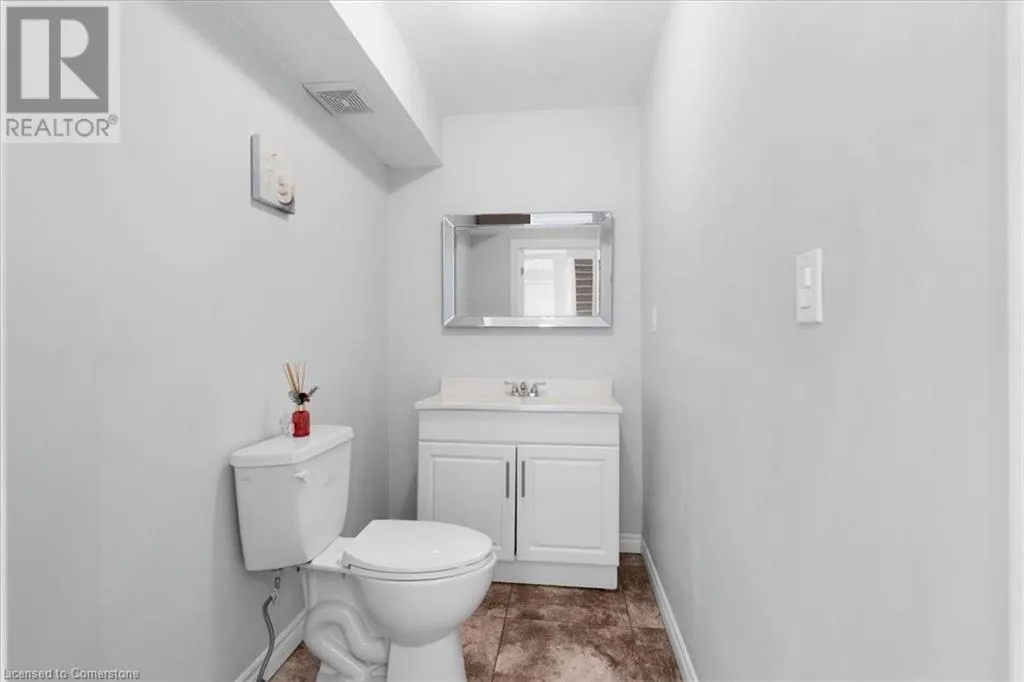 233 NORMANHURST Avenue