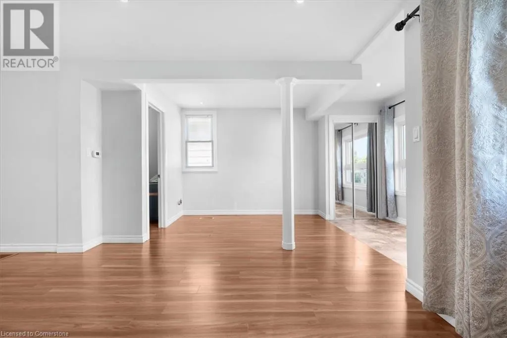 233 NORMANHURST Avenue