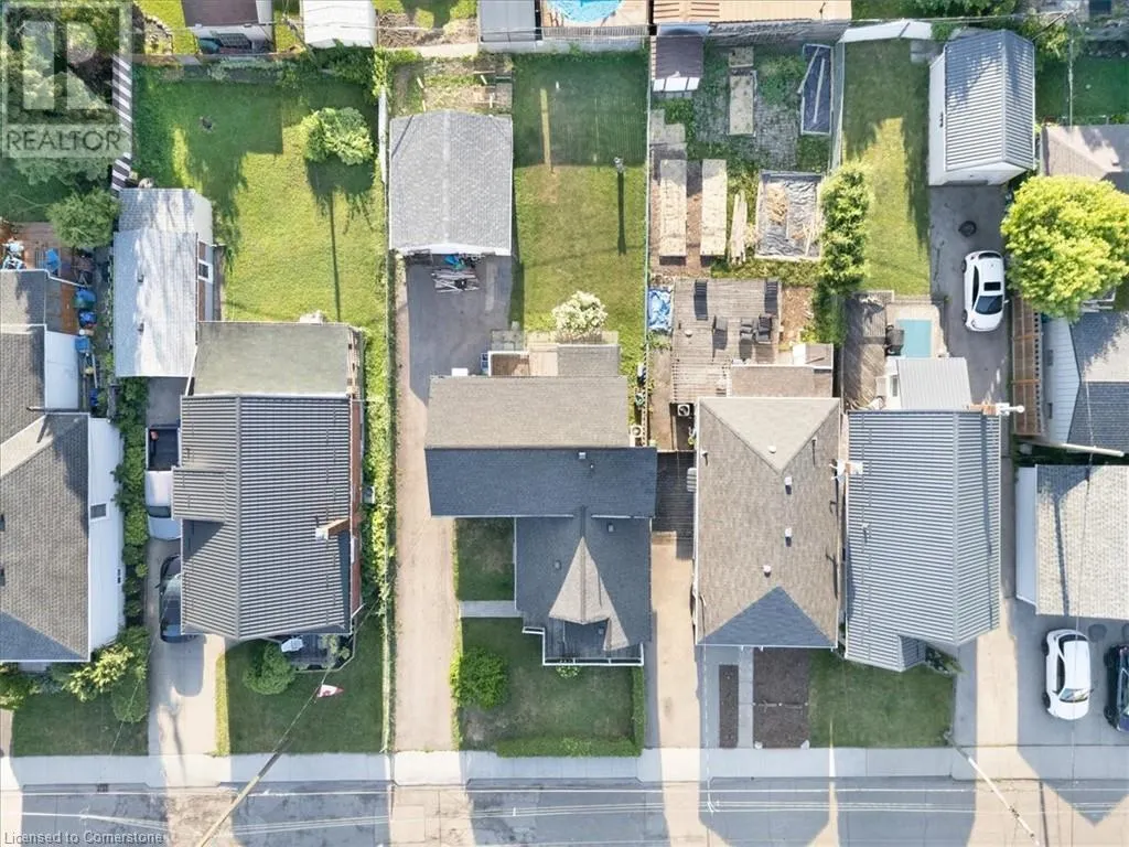 233 NORMANHURST Avenue