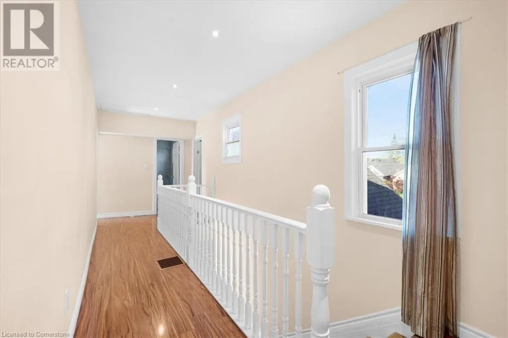 233 NORMANHURST Avenue