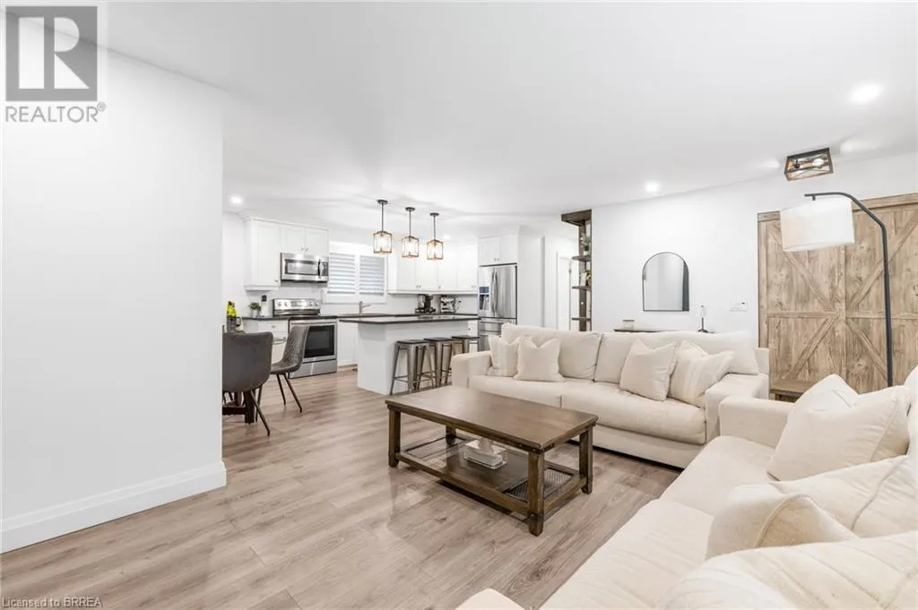 403 OAKHILL Drive