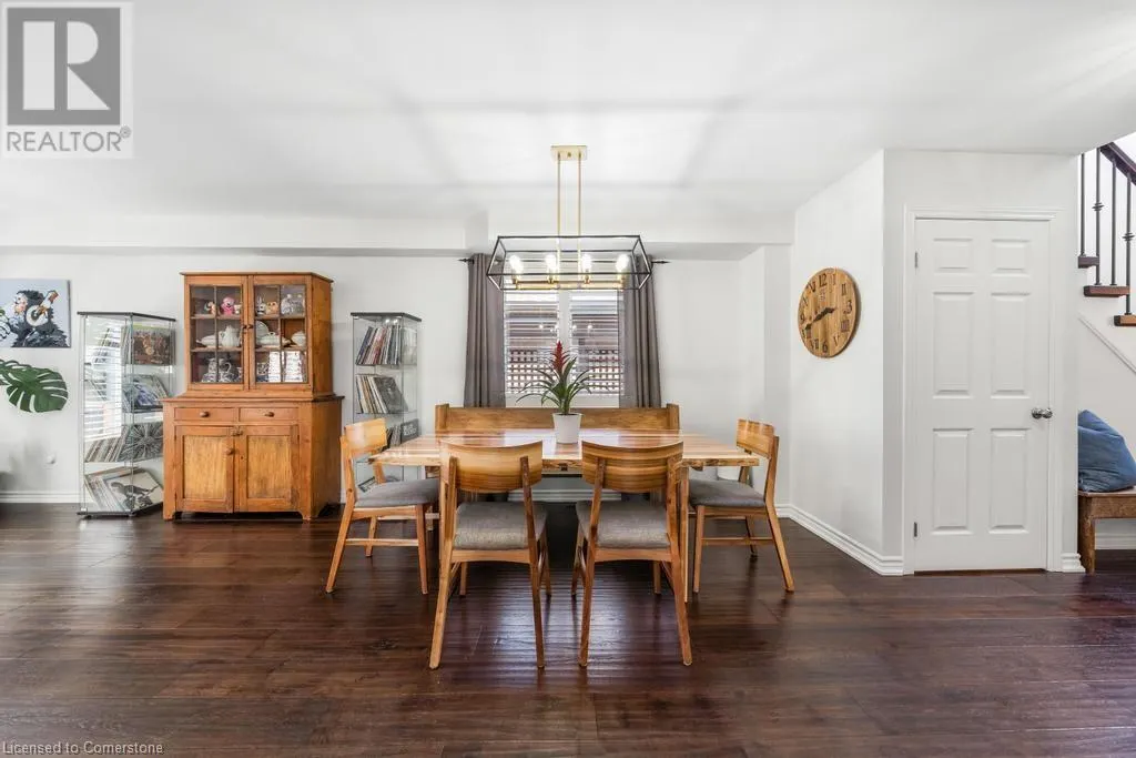 12 VALRIDGE Court