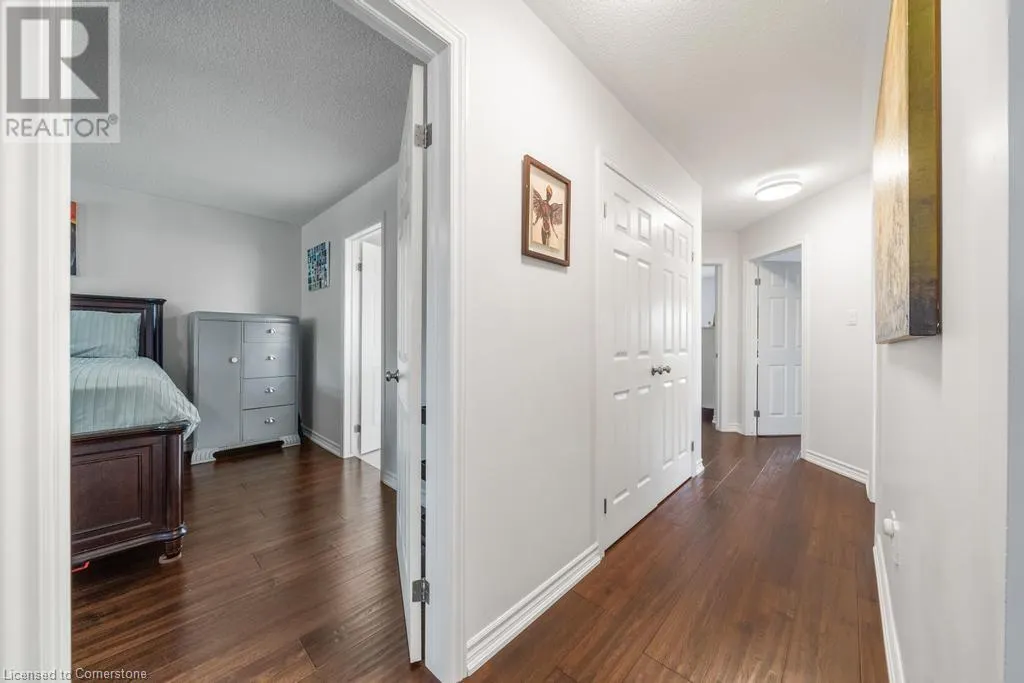 12 VALRIDGE Court