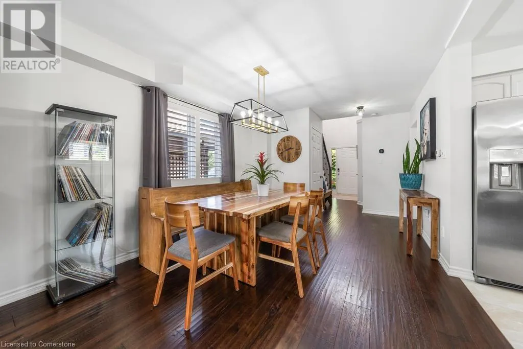 12 VALRIDGE Court