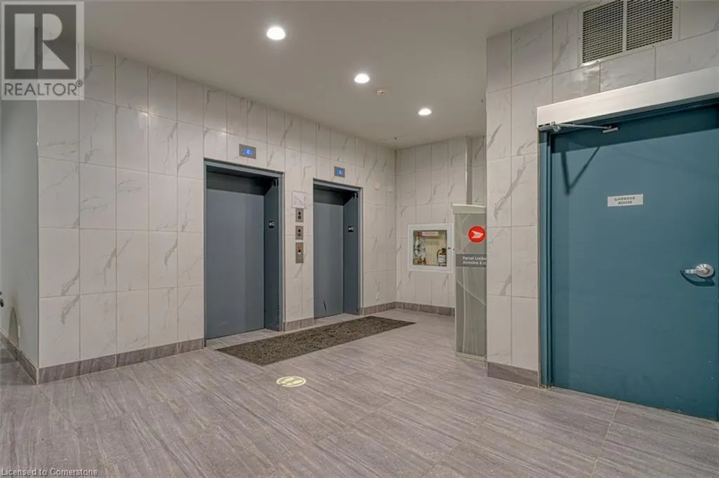 652 PRINCESS Street Unit# 925, #925