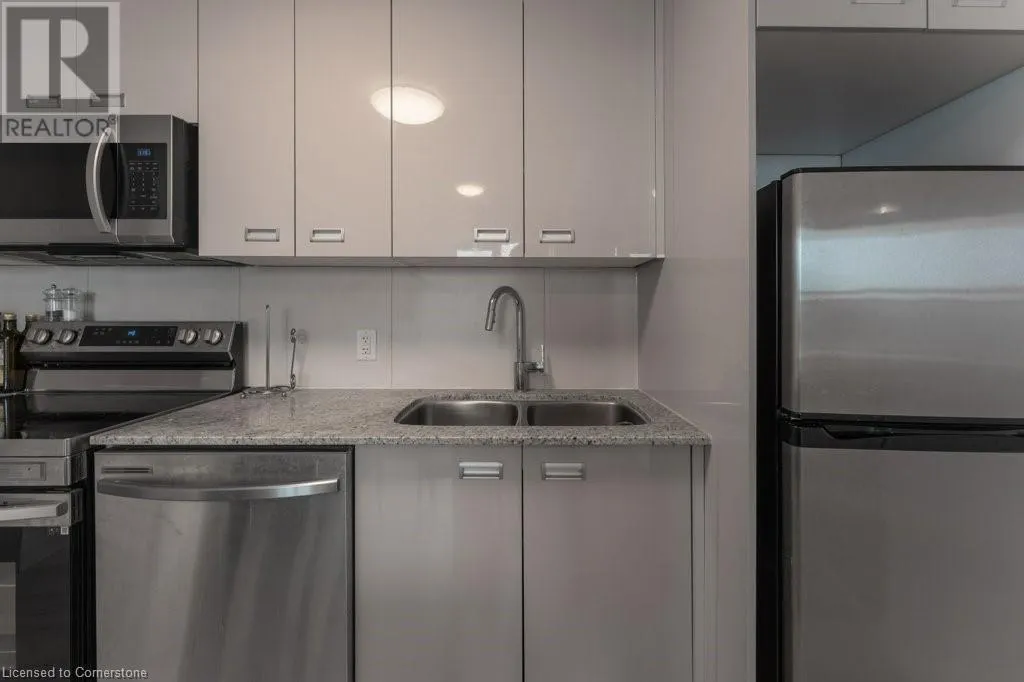 652 PRINCESS Street Unit# 925, #925