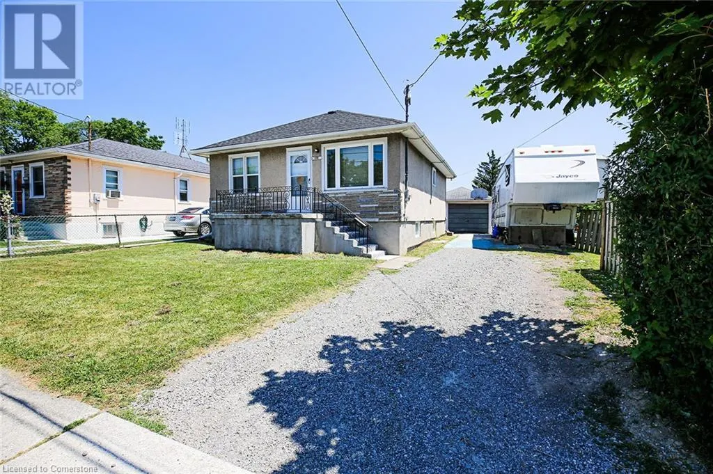 118 MORTON Street