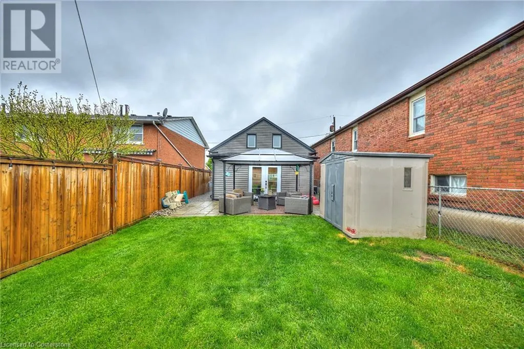 162 DUFFERIN Avenue