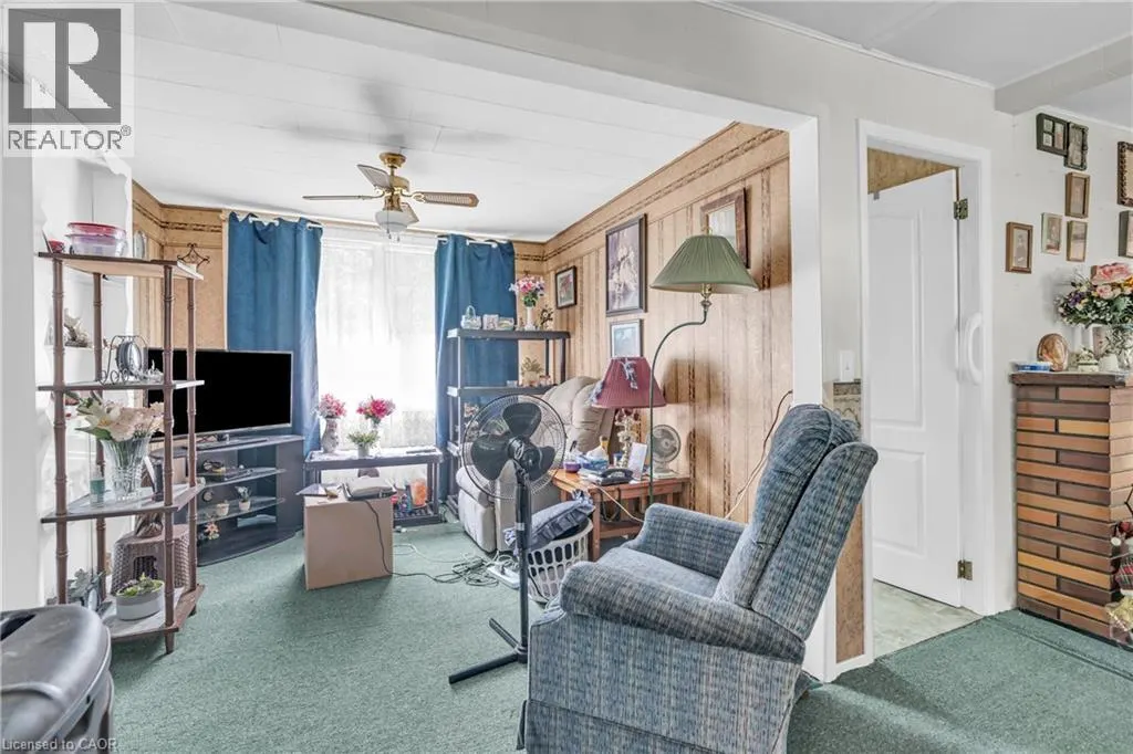 1264 PARKINSON Road