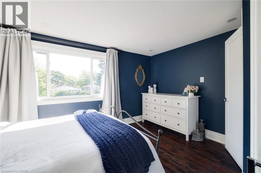 22 MADOC Drive