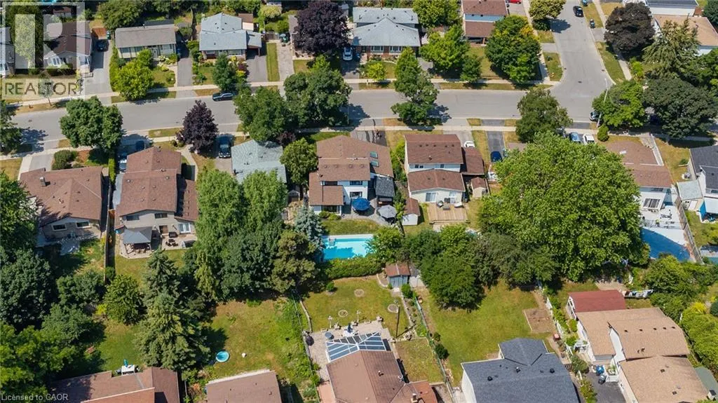 22 MADOC Drive