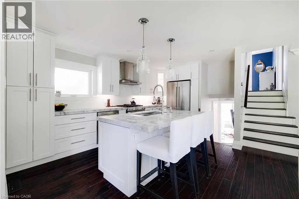22 MADOC Drive