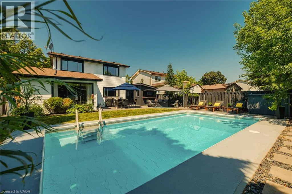 22 MADOC Drive