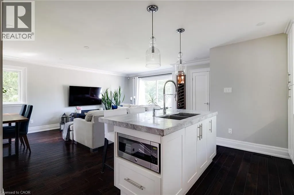 22 MADOC Drive