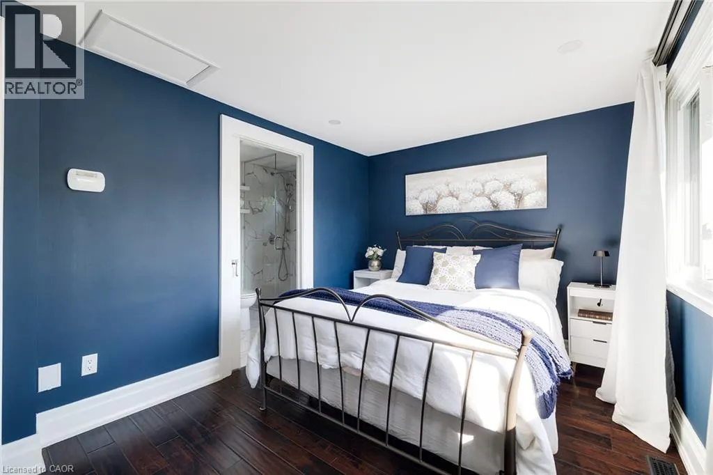 22 MADOC Drive