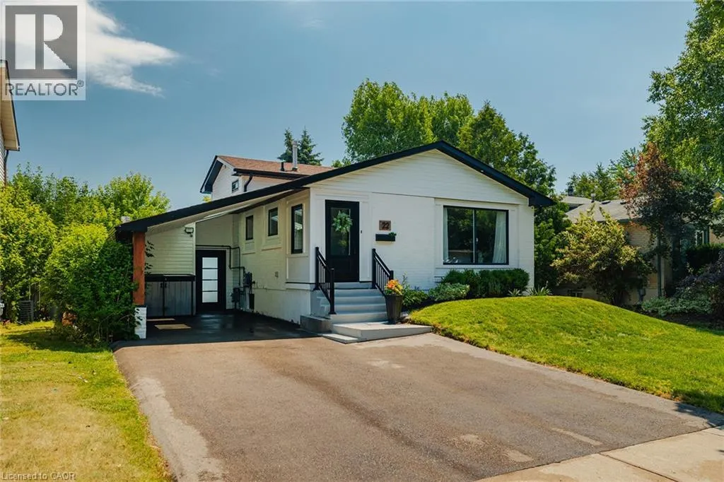 22 MADOC Drive