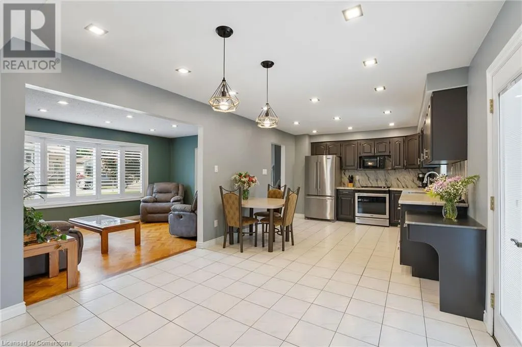 25 BURKE Drive